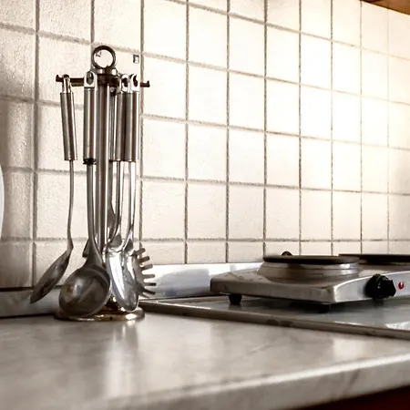 Center Two Private Bedrooms Near Scanderbeg Square On Shared Τίρανα