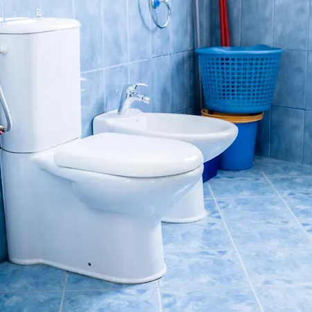 Center Two Private Bedrooms Near Scanderbeg Square On Shared Tirana