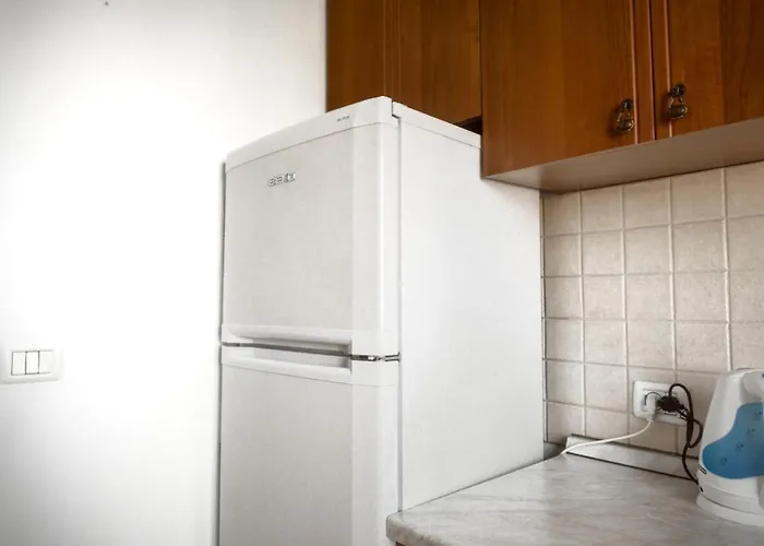 Ubytování v soukromí Center Two Private Bedrooms Near Scanderbeg Square On Shared Tirana