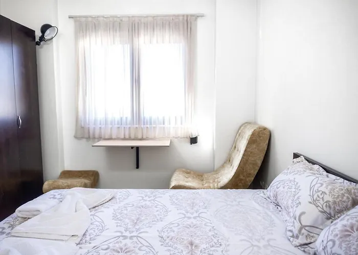 Ubytování v soukromí Center Two Private Bedrooms Near Scanderbeg Square On Shared *