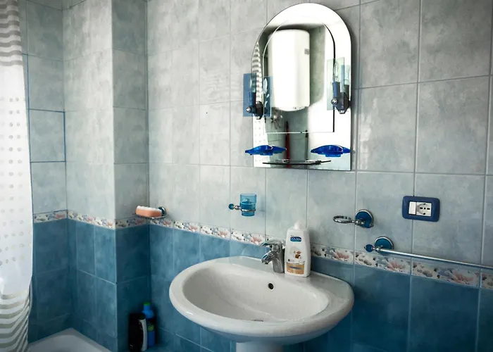 Center Two Private Bedrooms Near Scanderbeg Square On Shared * Tirana